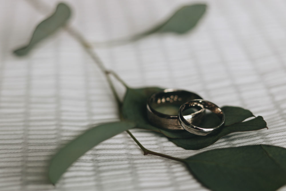 Make it Your Own: Custom Ring Engraving Ideas at BENARI JEWELERS